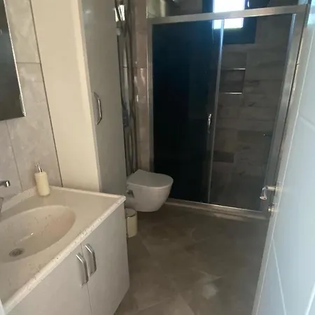 Desen2”oludenizde 4+1 Mustakil Havuzlu *